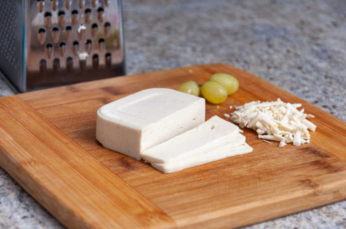 Yes, Please or We'll Pass: Vegan Cheese