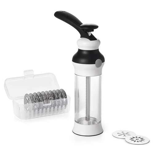https://cdn11.bigcommerce.com/s-hccytny0od/products/3999/images/14653/oxo-good-grips-cookie-press__69450.1618135006.500.750.jpg?c=2