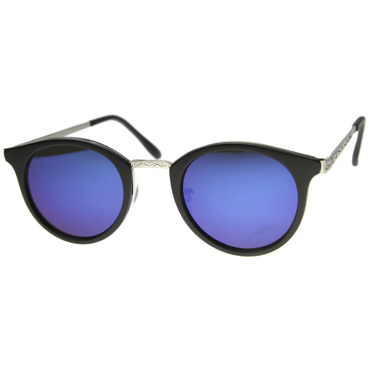 Horn Rimmed Sunglasses With UV400 Protected Mirrored Lens