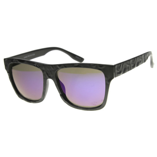Unisex Horn Rimmed Sunglasses With UV400 Protected Mirrored Lens