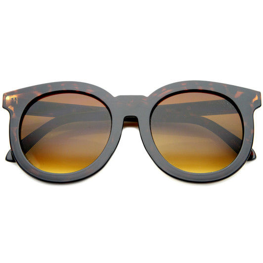 Women's Chic Oversized Horn Rimmed Flat Lens Round Sunglasses 64mm