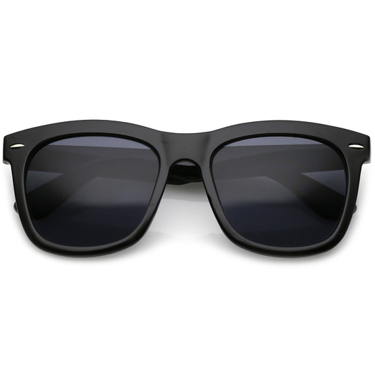 Classic Horn Rimmed Sunglasses With Metal Rivet Thick Arms Square Lens 55mm