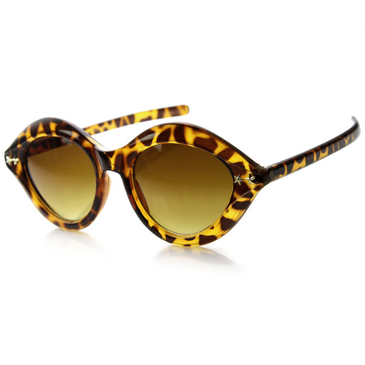 Womens Fashion Lips Cat Eye Mod Stars Sunglasses