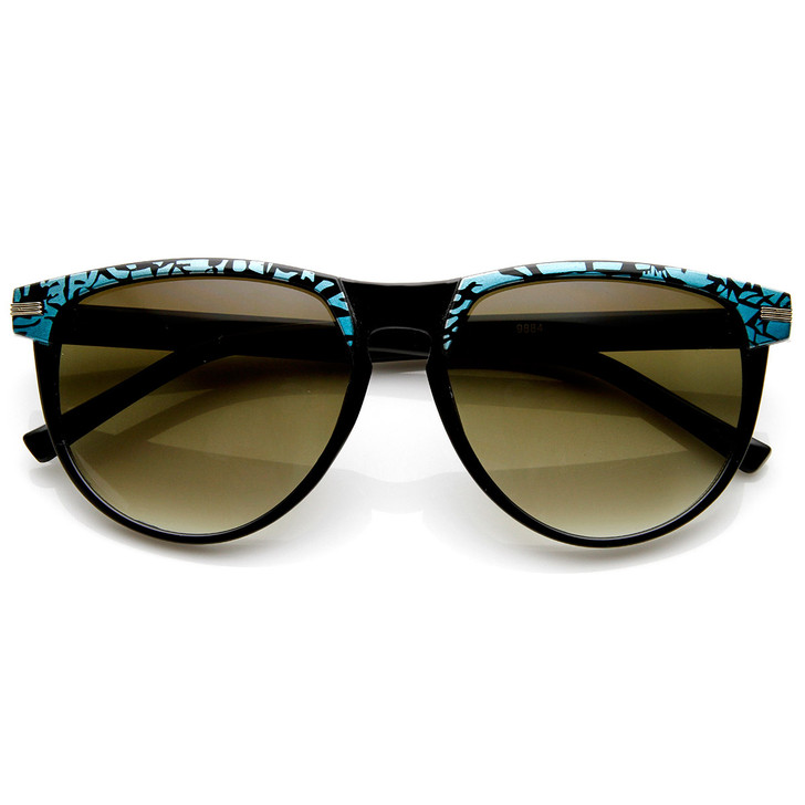 Two-Tone Pattern Color Keyhole Mod Horn Rimmed Sunglasses