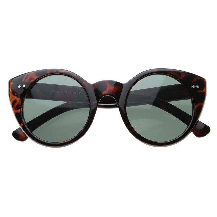 Modern Cateyes Vintage Inspired Circle Cat Eye Round Sunglasses w/ Metal Rivets