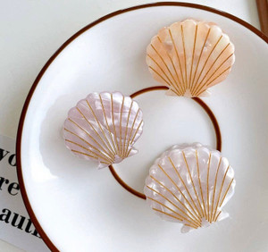 Shell Hair claw Shell Hair claw