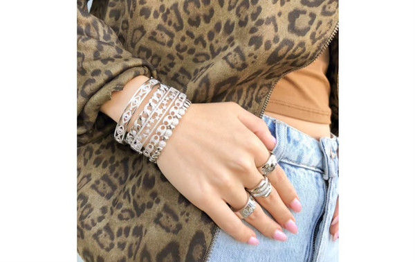 Gold Chain bracelet with rhinestones