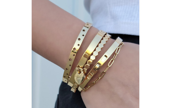 Gold plated Buckle Bangle