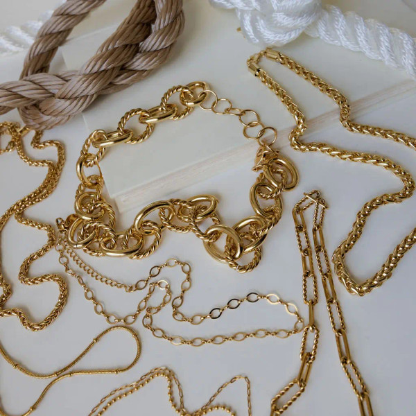 Aspen Gold plated chain link necklace  