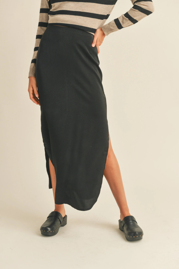 Satin Side Slit Skirt - Black 
