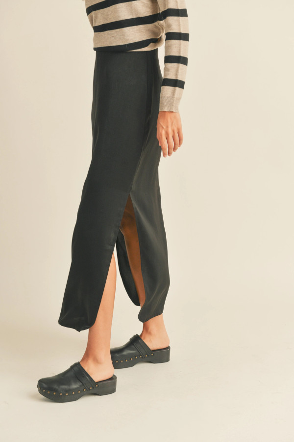 Satin Side Slit Skirt - Black 
