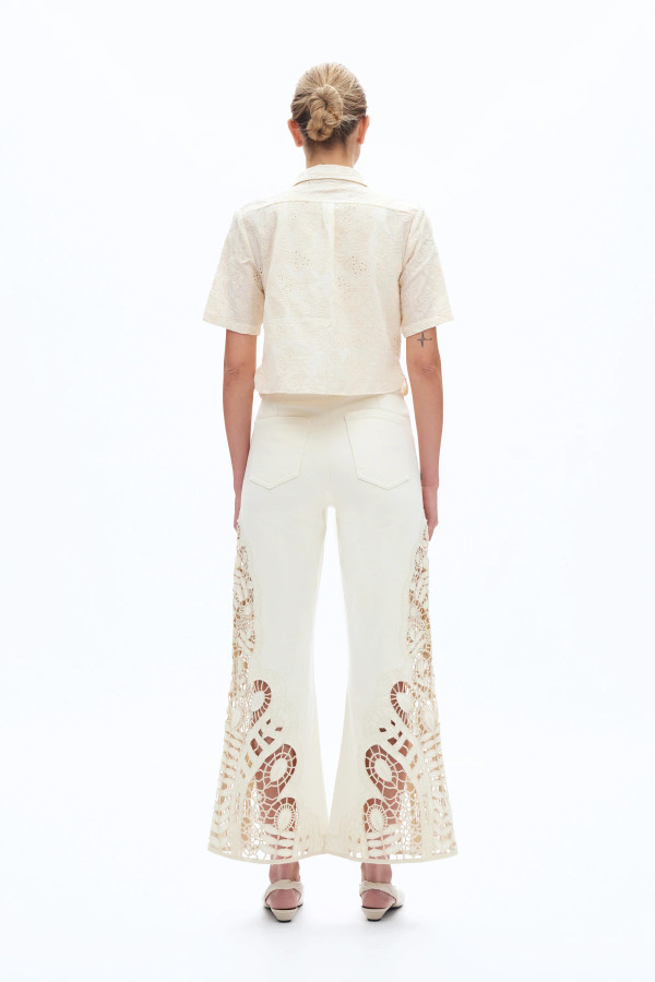 Lace details beige jeans