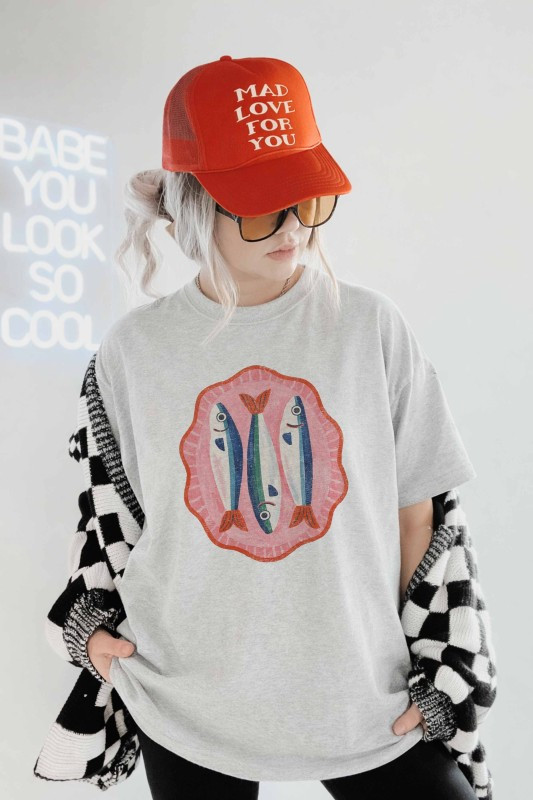 Sardines plate t-shirt