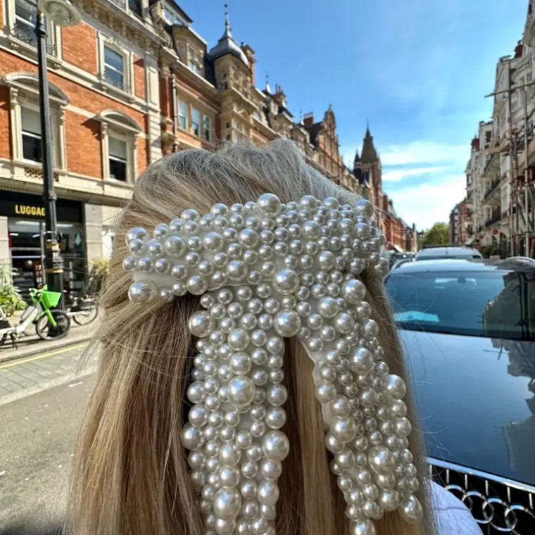 Pearl bow hair barrette