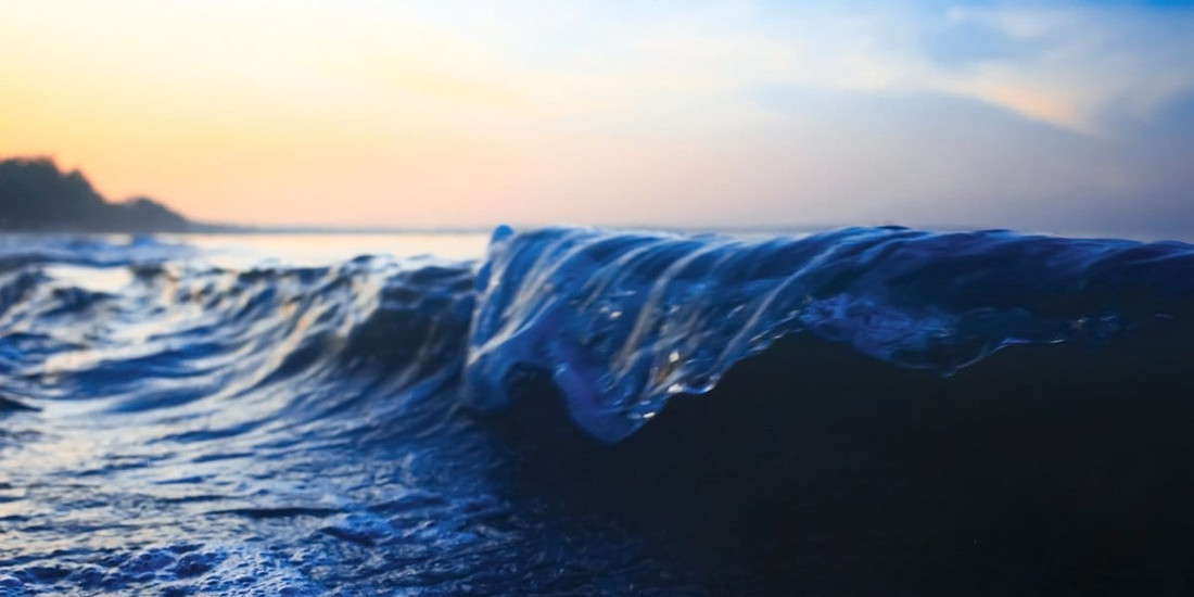 Zen Story: Great Waves