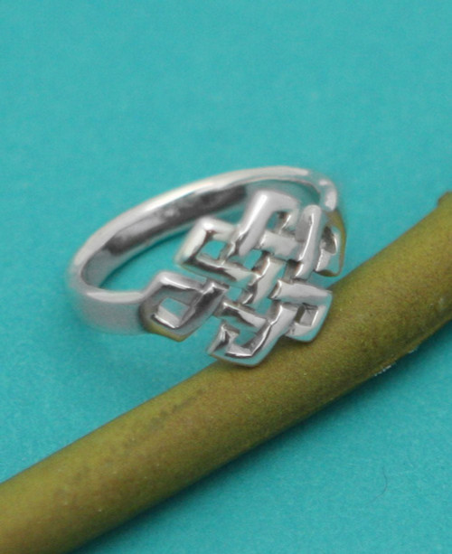 Sterling Silver Infinite Knot Ring - Rings Size 6