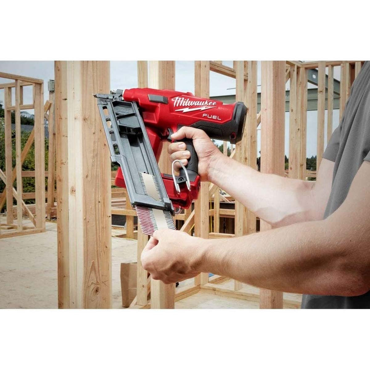 Milwaukee M18FFN-0C 18V 1st Fix Angled Nailer (Body Only) Toolden