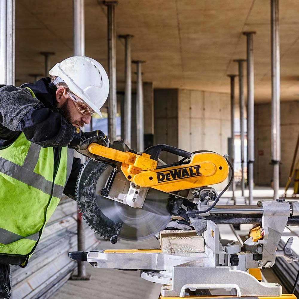 Dewalt Dws780 Dewalt Battery Miter Saw DEWALT 60V MAX Brushless