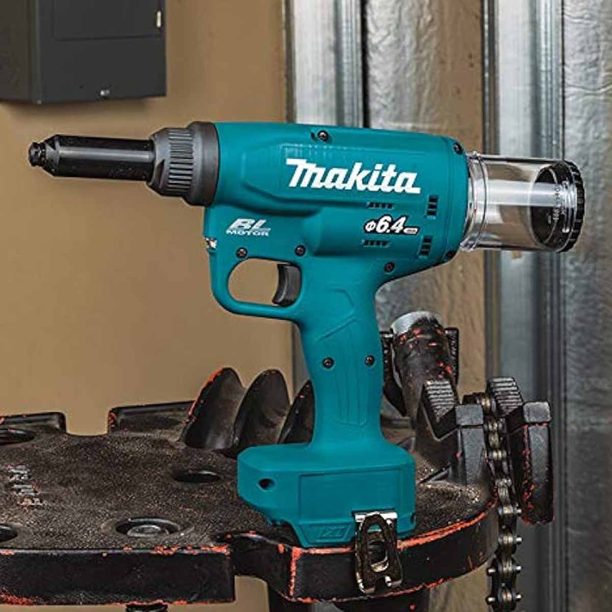 Makita DRV250Z 18V 20kN 30mm BL Rivet Gun (Body Only)