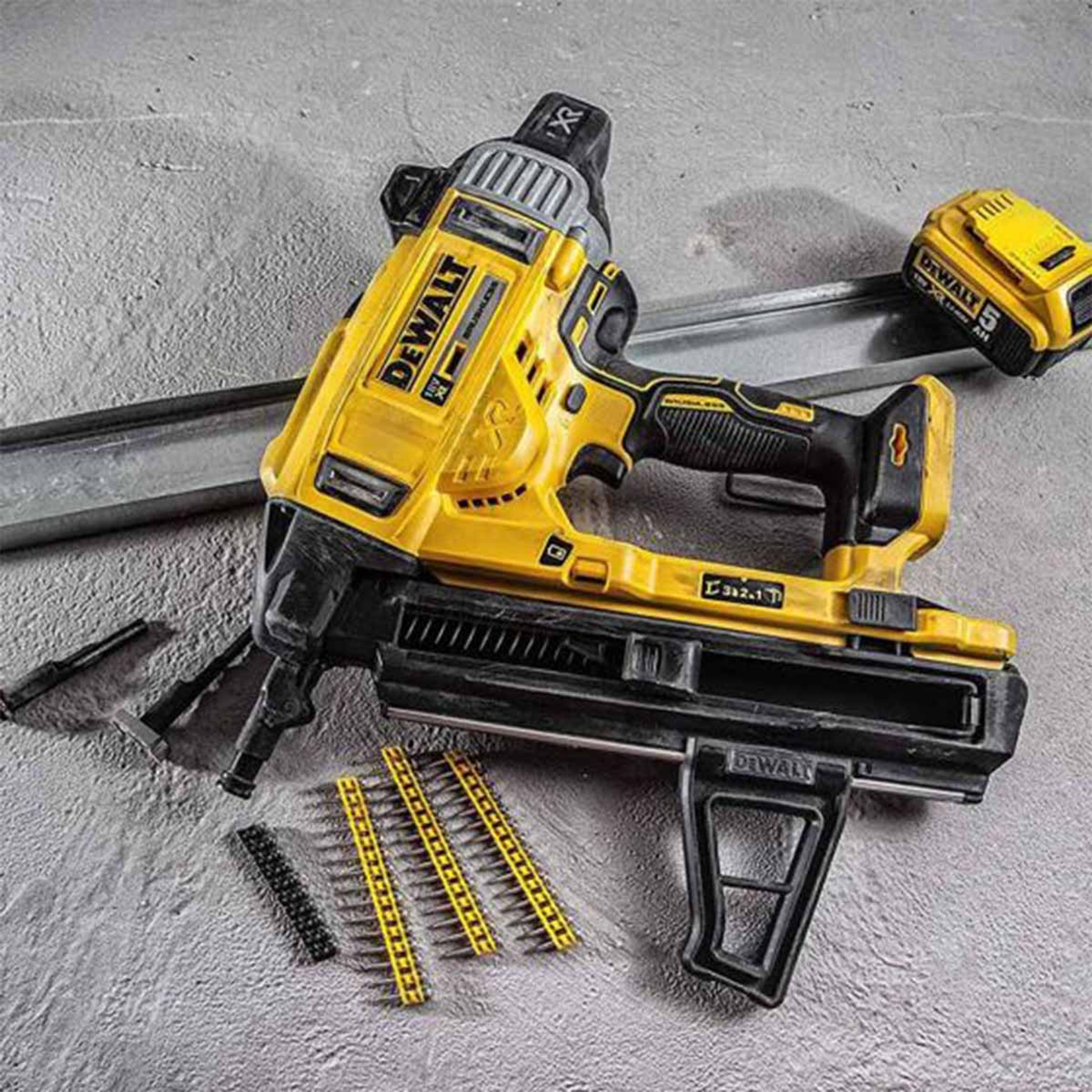 DeWalt DCN890P2 GB 18V XR Brushless Concrete Nailer with 2 x 5.0Ah Toolden