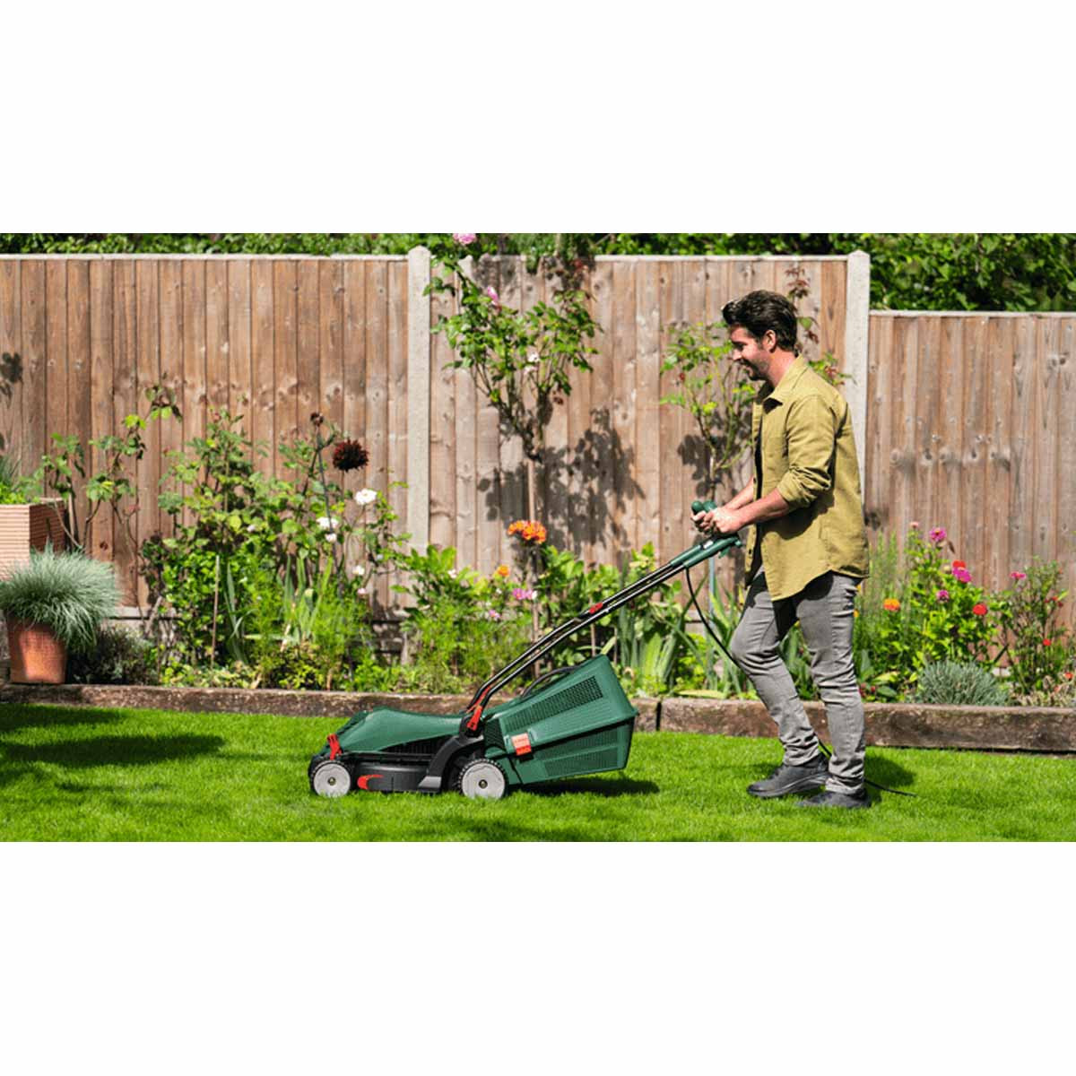 Bosch 06008A6573 UniversalRotak 37-565 Corded Lawnmower Toolden