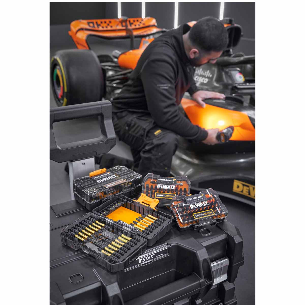  M1　M5　507 850i 4台セット　デルプラド　ビーエム DeWalt DT70901T-QZ x McLaren FLEXTORQ Screwdriver Bit Set (32 Pc
