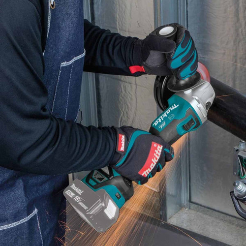 Makita DGA463Z