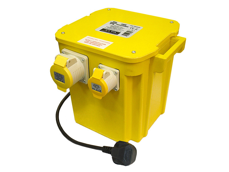 Faithfull Power Plus FPPTRAN5 5kVA Triple Outlet Transformer | Toolden