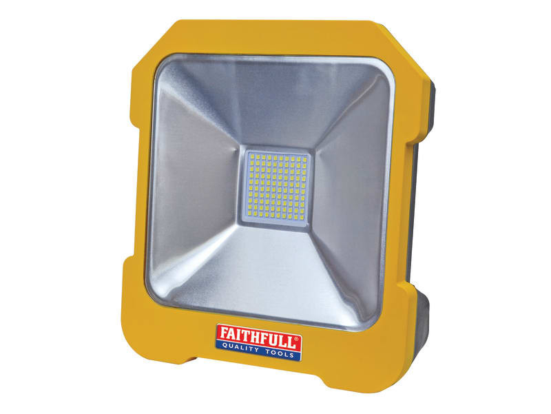 Faithfull FPPSLTL20L SMD Task Light with Power Take Off 110V