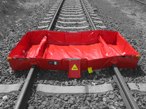 ECCOTARP Collapsible Spill Bund RAIL ECCOTARP Collapsible Spill Bund RAIL