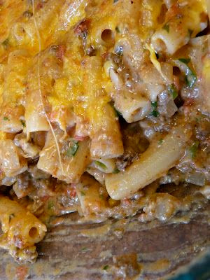 Chili Con Queso (Mexican Cheese Dip)