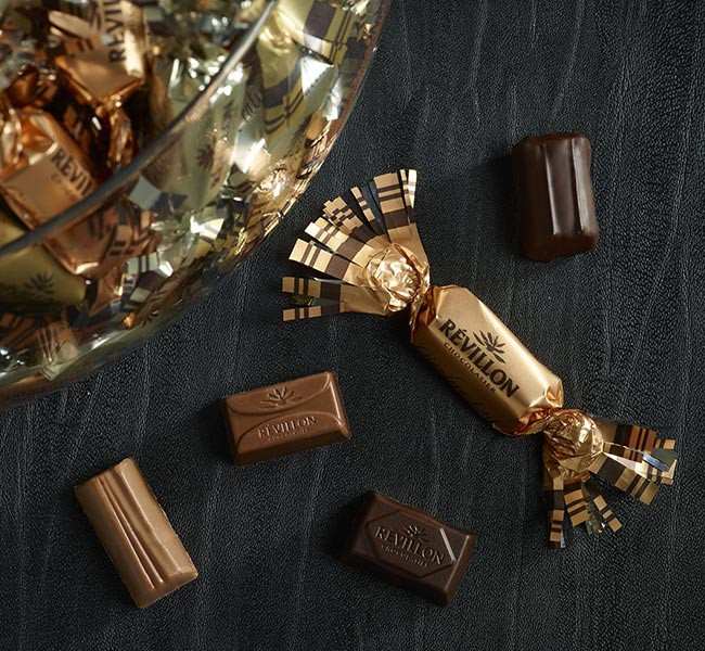 Revillon Papillotes Assorted Milk Chocolate, 300g Gift Box