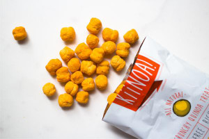CHEDDAR CHEESE QUINOA PUFFS CHEDDAR CHEESE QUINOA PUFFS