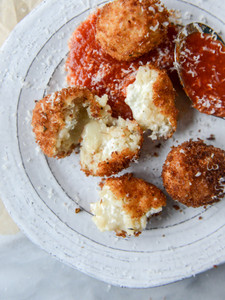 Fontina, Roasted Garlic and Goat Cheese Arancini Fontina, Roasted Garlic and Goat Cheese Arancini