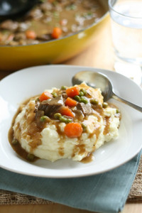 Irish Beef Stew with Mashed Potatoes Irish Beef Stew with Mashed Potatoes