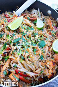 Healthy Chicken Pad Thai Healthy Chicken Pad Thai