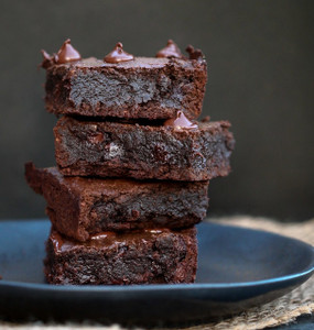 Vegan Double Chocolate Sunflower Brownies - 18 included