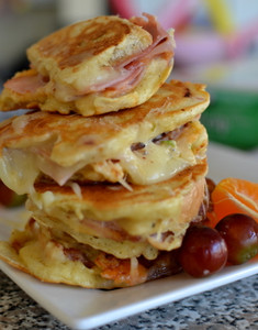 BACON & PEPPERJACK MONTE CRISTO