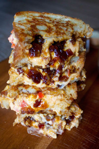 Pimento Cheese & Bacon Jam Grilled Cheese Sandwich Pimento Cheese & Bacon Jam Grilled Cheese Sandwich