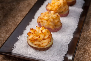 Stuffed Potato with Bacon (GF) - 40 pieces per tray Stuffed Potato with Bacon (GF) - 40 pieces per tray