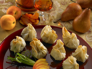 Duck with Apricot in Phyllo Beggar's Purse - 50 pieces per tray