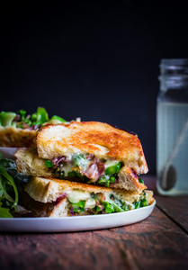 GRILLED CHEESE SANDWICH w/BROCCOLINI, SAUTÉED RED ONIONS & RED PEPPER FLAKES GRILLED CHEESE SANDWICH w/BROCCOLINI, SAUTÉED RED ONIONS & RED PEPPER FLAKES