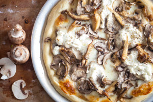 Mushroom Pizza with Truffles Mushroom Pizza with Truffles