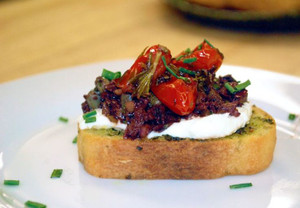 Roasted Tomato Olive Tapenade Bruschetta - 42 pieces per tray Roasted Tomato Olive Tapenade Bruschetta - 42 pieces per tray
