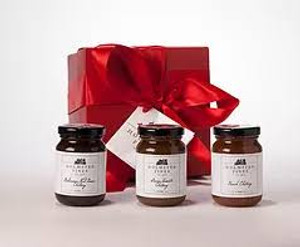 Chutney Gift Trio w/ Gift Box Red (5 oz jars) - Holmsted Fines Chutney Gift Trio w/ Gift Box Red (5 oz jars) - Holmsted Fines