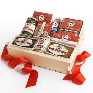Les Trois Petits Cochons Picnic Gift Basket Les Trois Petits Cochons Picnic Gift Basket
