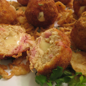 Mini Chicken Cordon Bleu Ball Bites- 100 pieces per tray Mini Chicken Cordon Bleu Ball Bites- 100 pieces per tray