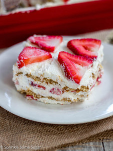 Strawberry Icebox Cake Strawberry Icebox Cake