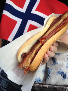 Norwegian Style Hot Dogs - Wienerpolser Norwegian Style Hot Dogs - Wienerpolser