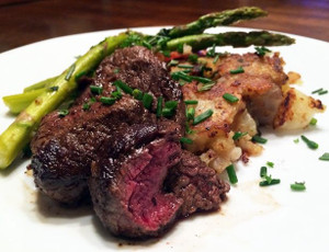 Elk Meat Sampler - Filet Mignons, Sirloin Steaks & Ground Elk Elk Meat Sampler - Filet Mignons, Sirloin Steaks & Ground Elk